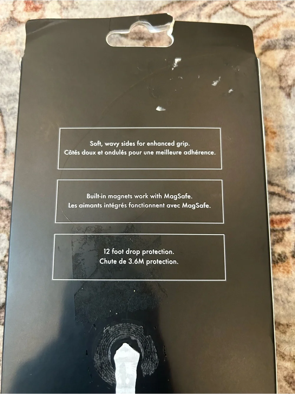 New Sealed Kate Spade Light Pink Wavy Mirrored Case for IPhone 17 Pro Max